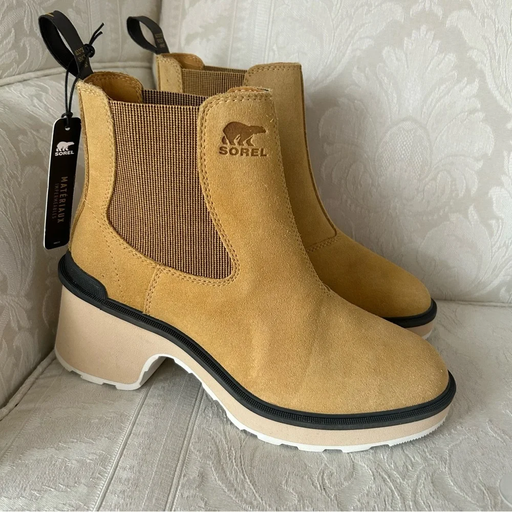 SOREL WOMEN'S HI-LINE™ HEEL CHELSEA BOOT women size 8.5 platform